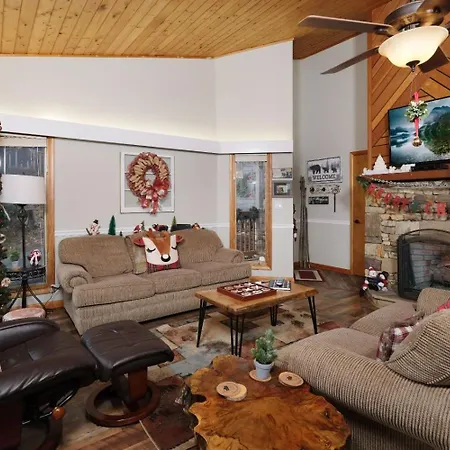 Majestic Getaway 1427 Villa